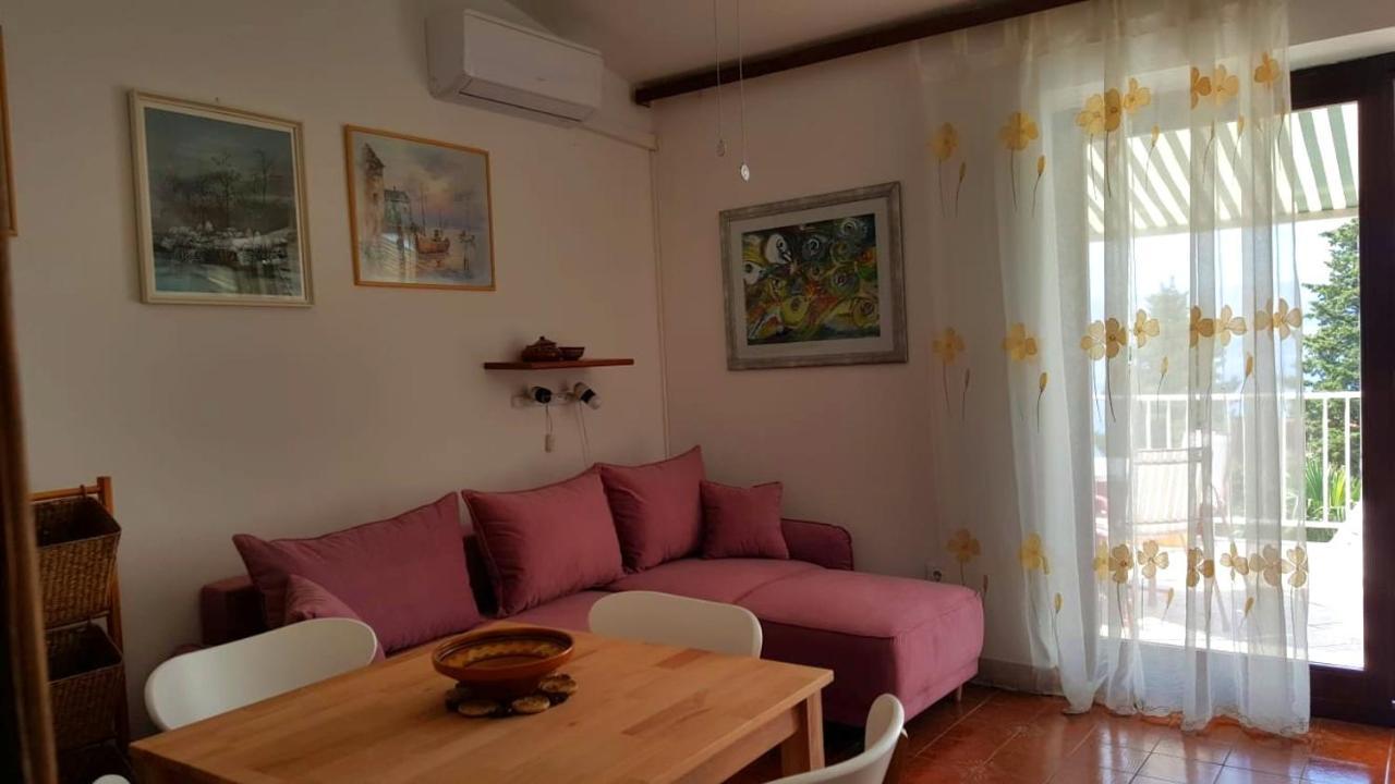 Apartments Mirjana 诺维·维诺多尔斯基 外观 照片